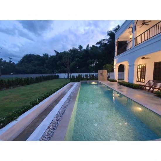 รับสร้างสระว่ายน้ำ รับทำห้องสตริม ห้องซาวน่า เชียงใหม่ - ออกแบบสระว่ายน้ำ เชียงใหม่